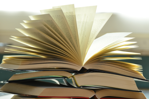 A História por Trás dos Copos de Cerveja Mais Icônicos do Mundo